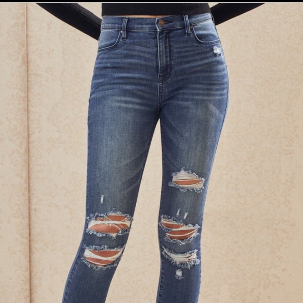 High-Rise Distressed Ankle Jegging Size 25